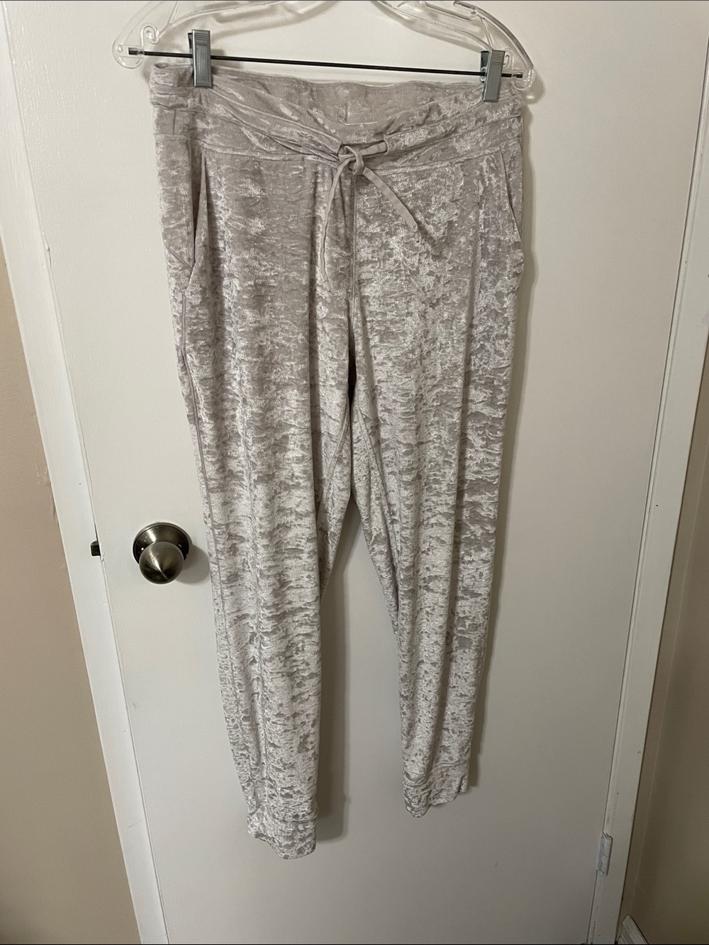 Lululemon Ready To Crush It Joggers in Chrome Colour Size 10 - Picture 2 of 10